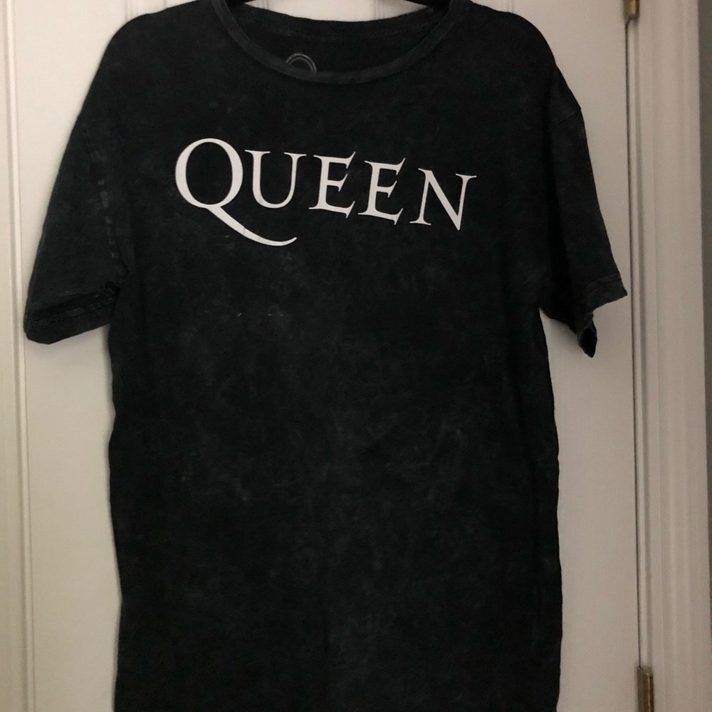 Queen vintage tee